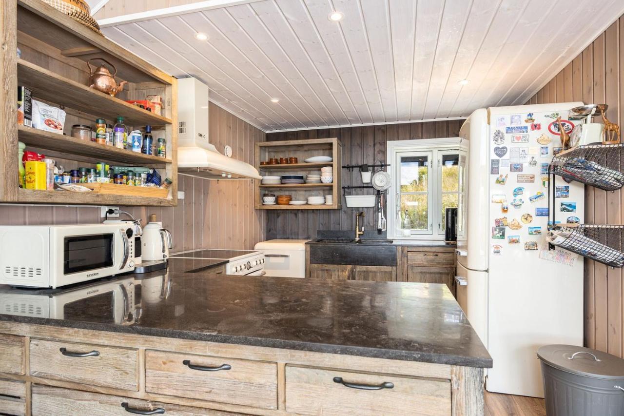 Panorama Cabin- Jacuzzi Available October 2025-May 2026 Lona Luaran gambar
