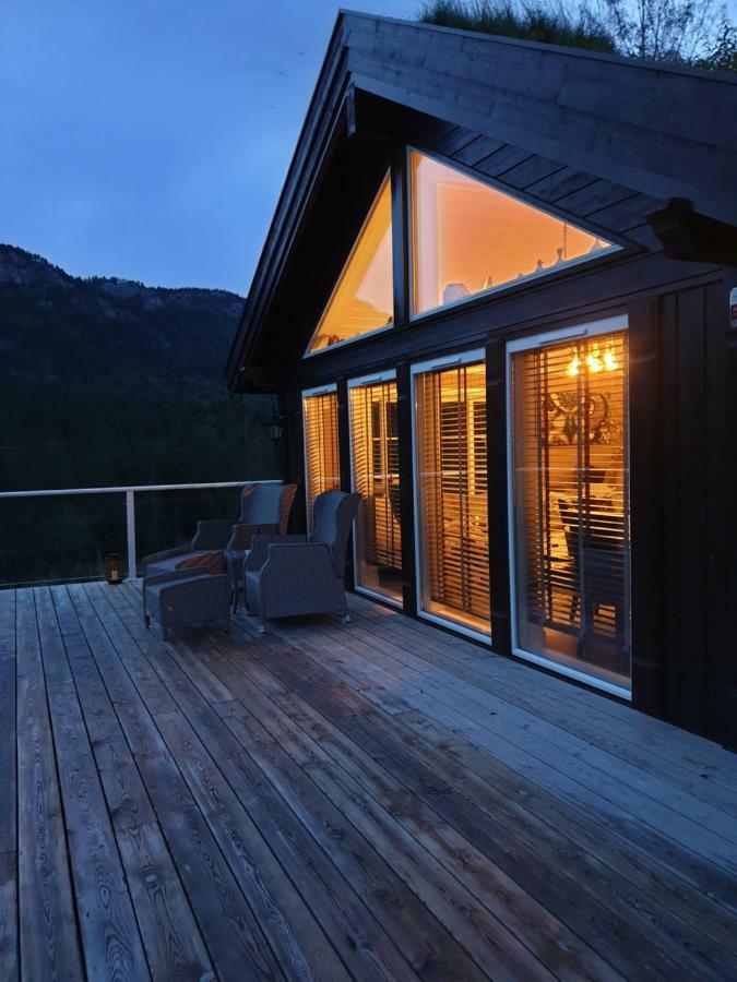 Panorama Cabin- Jacuzzi Available October 2025-May 2026 Lona Luaran gambar